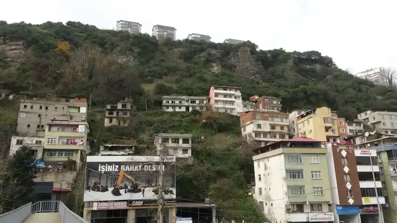 Trabzon’un Tehlikeli Mahallesi İçin Acil Çözüm: 3 Boyutlu Müdahale Dönemi
