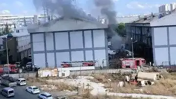 Başakşehir Sanayi Sitesi’nde Büyük Yangın: Kavramsal Anlamda Yıkıcı Etkiler
